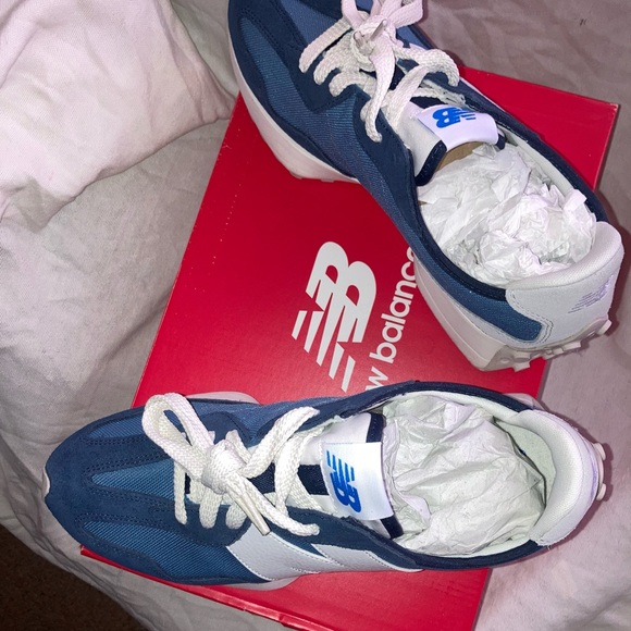 New Balance Navy and White VINTAGE 327 Athletic Shoes - Picture 4 of 10